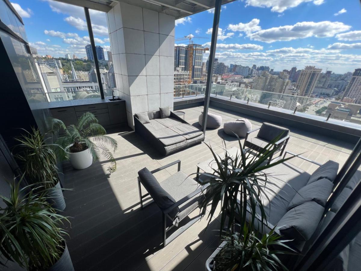 The Penthouse Kyiv Apartment Exterior photo